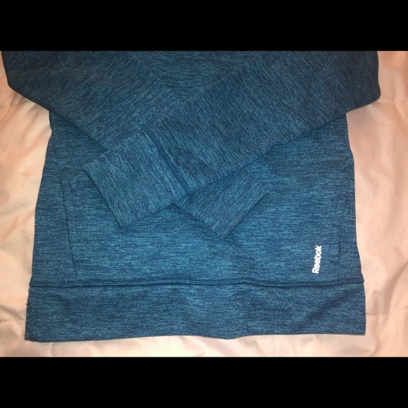 Reebok hoodie - Picture 3 of 4